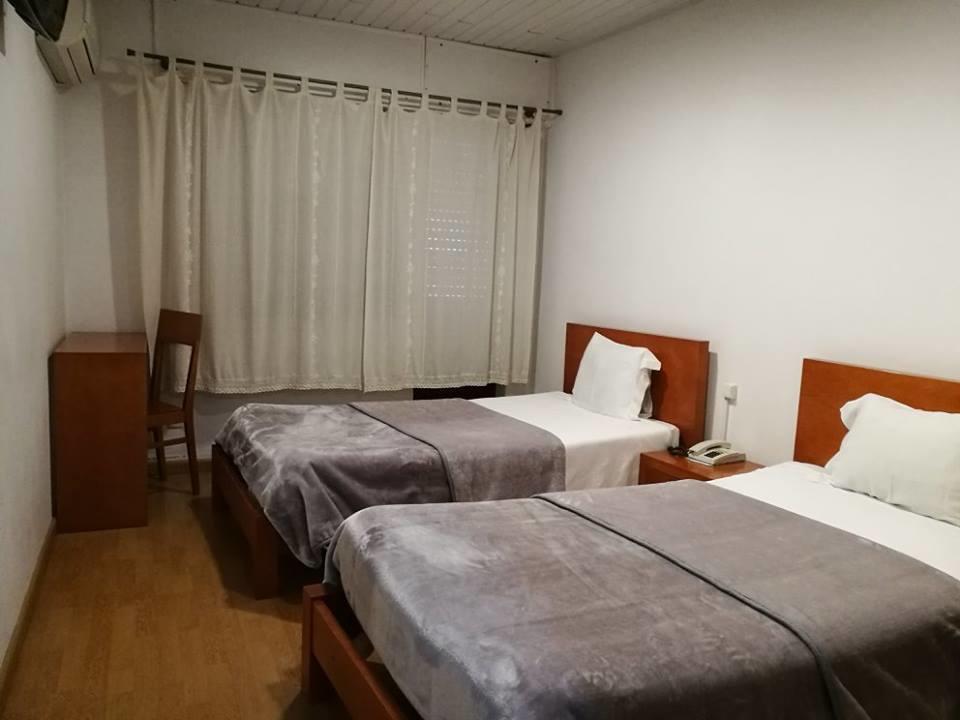 Alianca Alojamento Local グアルダ エクステリア 写真